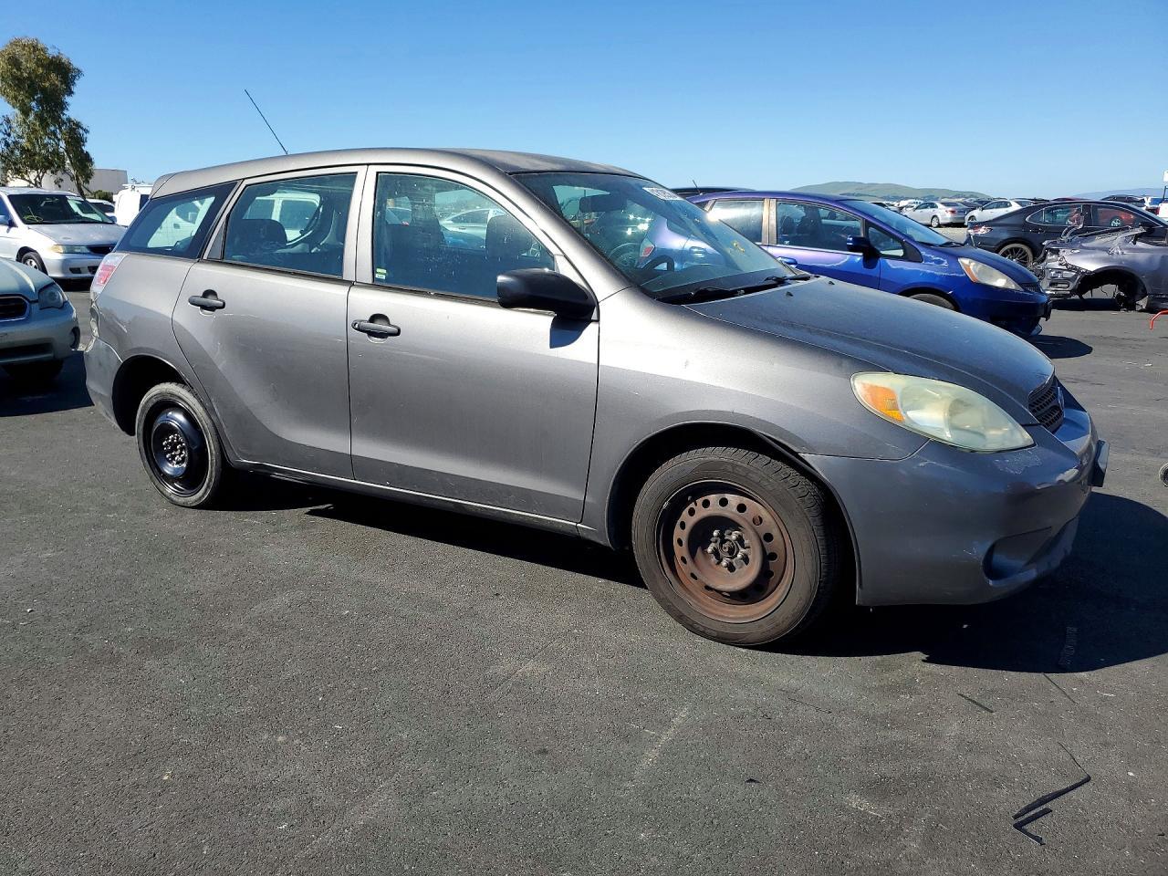 2005 Toyota Matrix Base