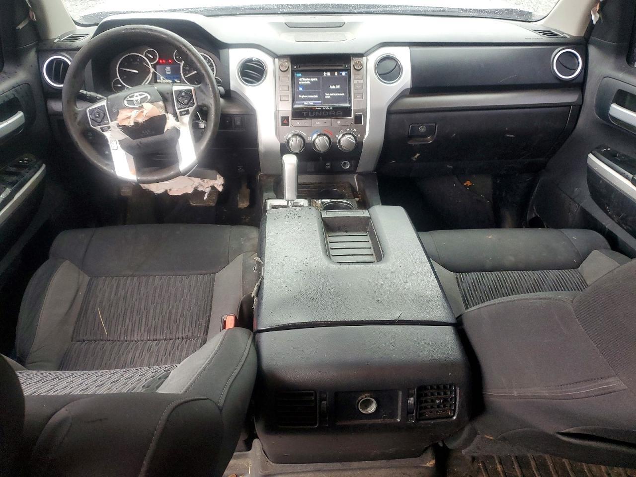 2015 Toyota Tundra SR5