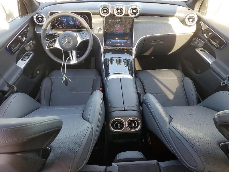 2025 Mercedes-Benz Glc 300