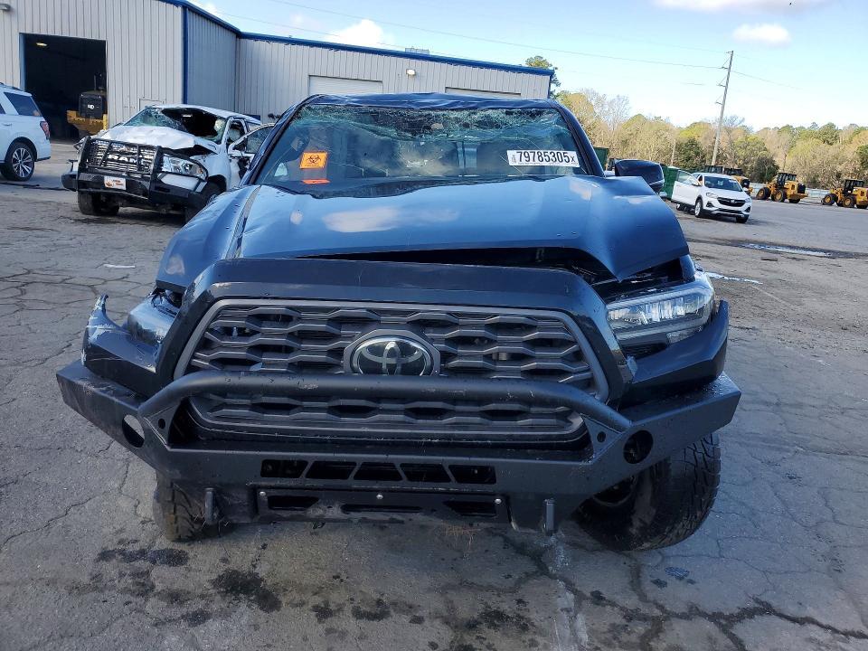 2022 Toyota Tacoma TRD OFF-Road