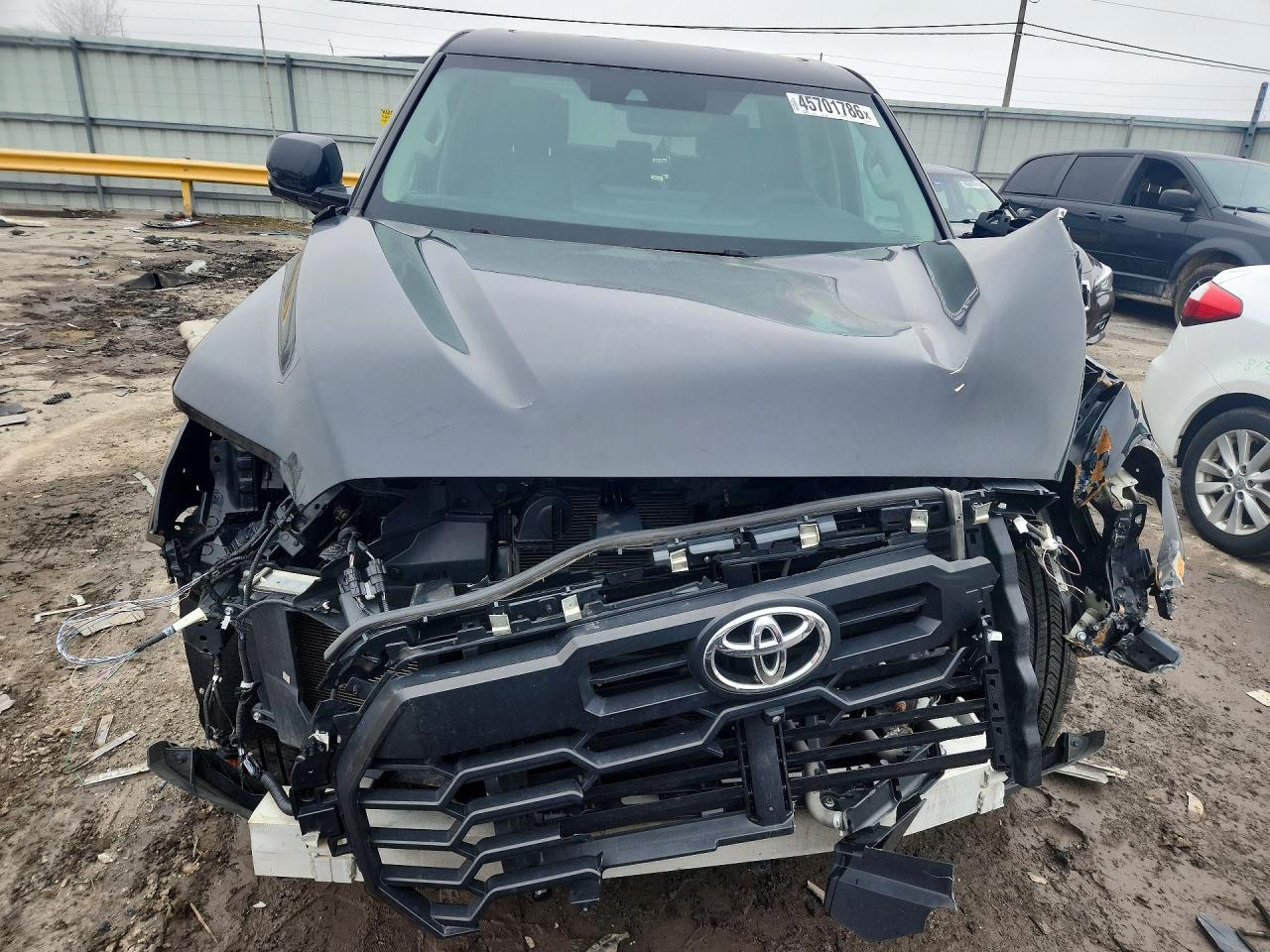 2022 Toyota Tundra Crewmax Limited