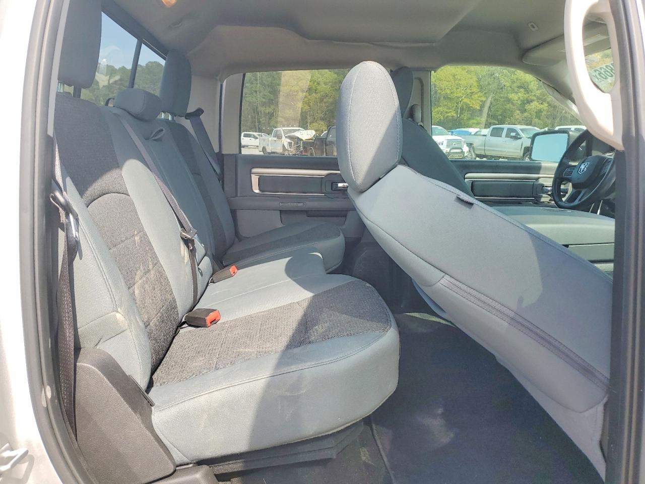 2019 Dodge RAM 1500 Classic SLT