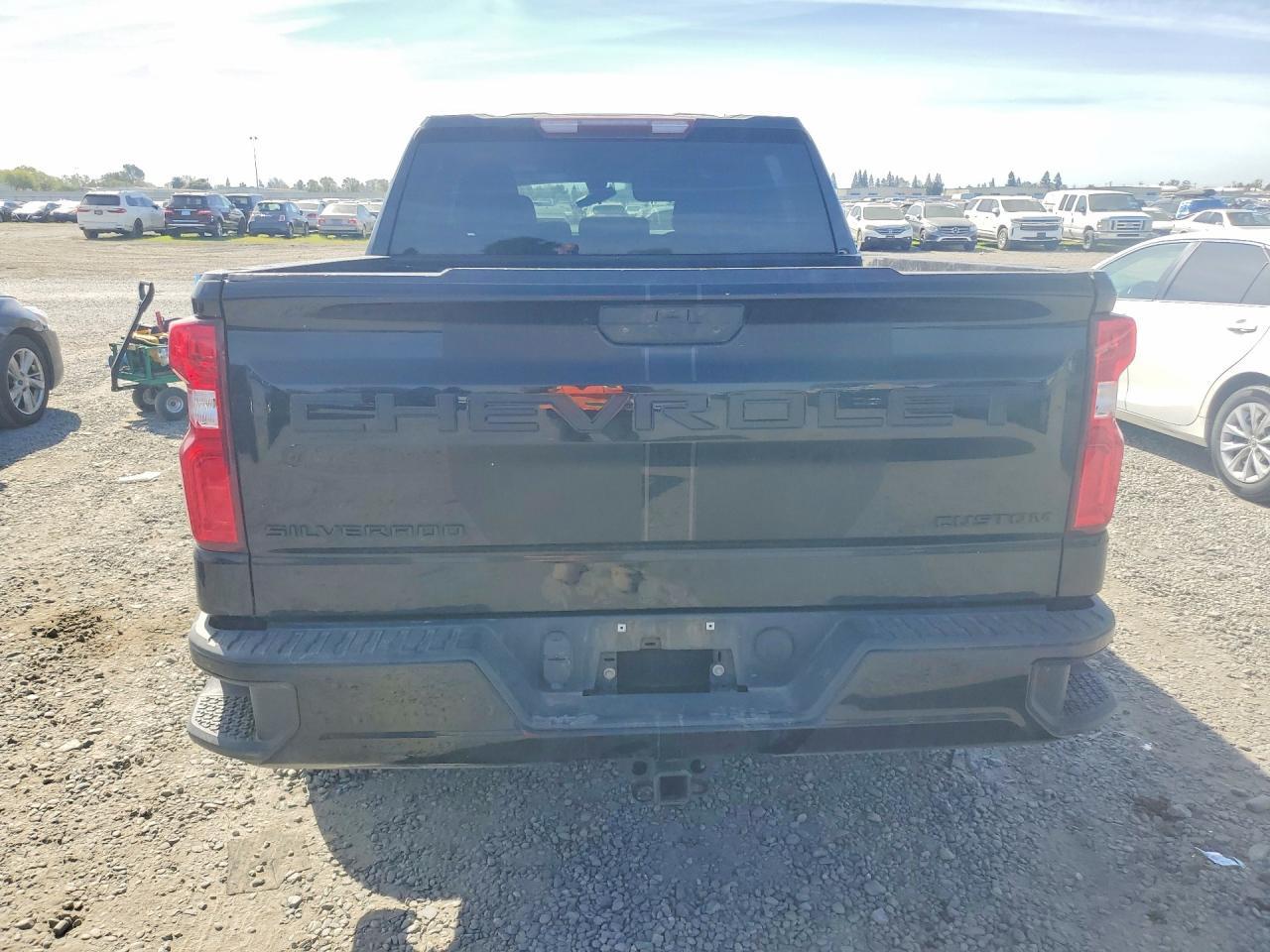 2021 Chevrolet Silverado K1500 Custom