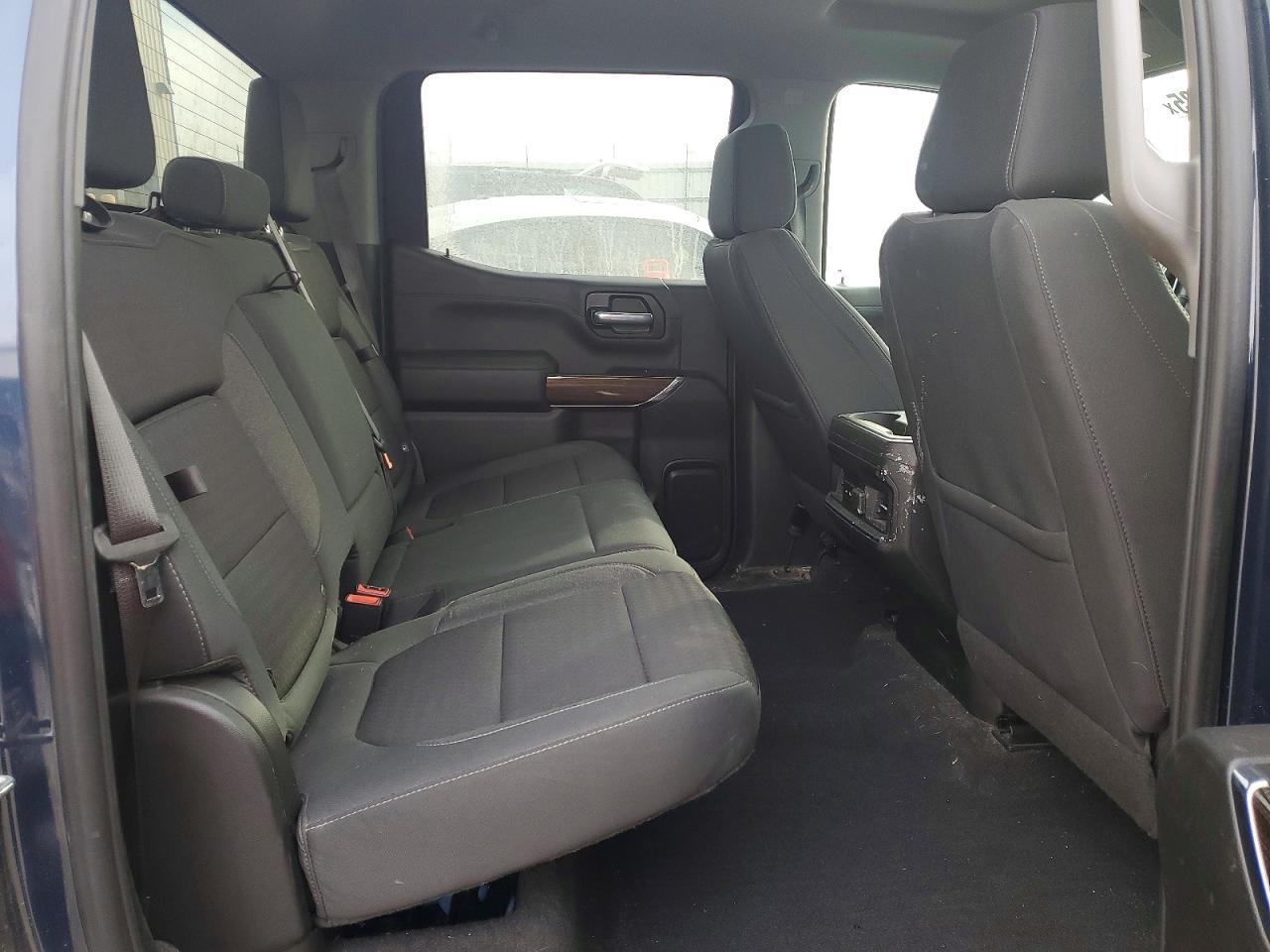 2021 Chevrolet Silverado K1500 RST