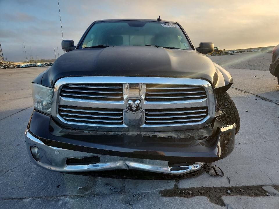 2016 Dodge Ram 1500 slt