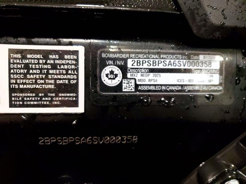 2025 Skidoo Mxz neo 600cc