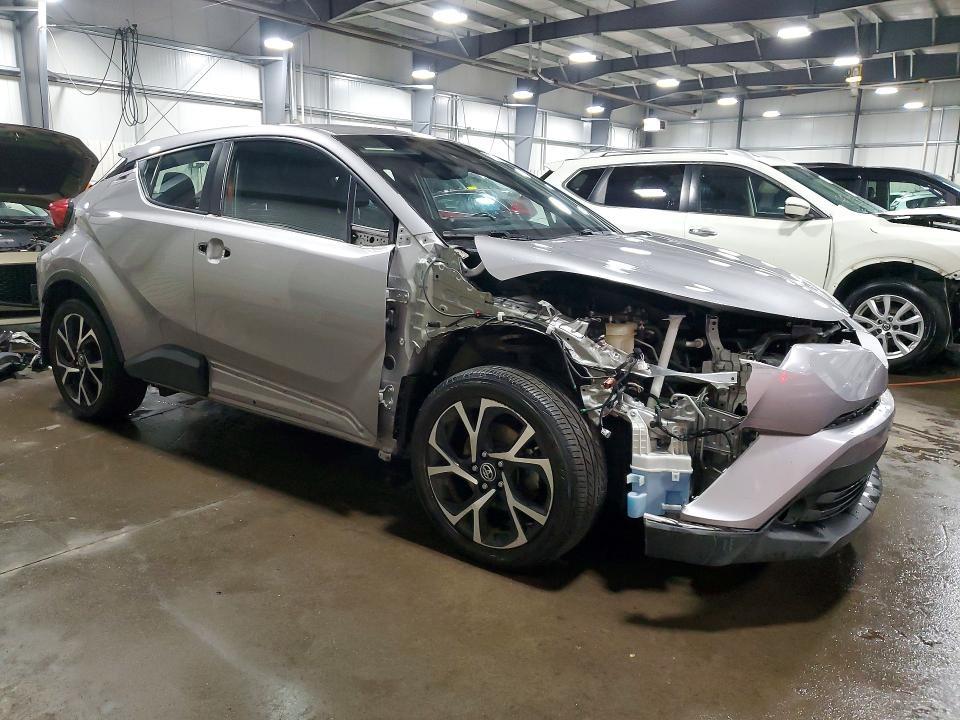 2018 Toyota C-hr xle Premium