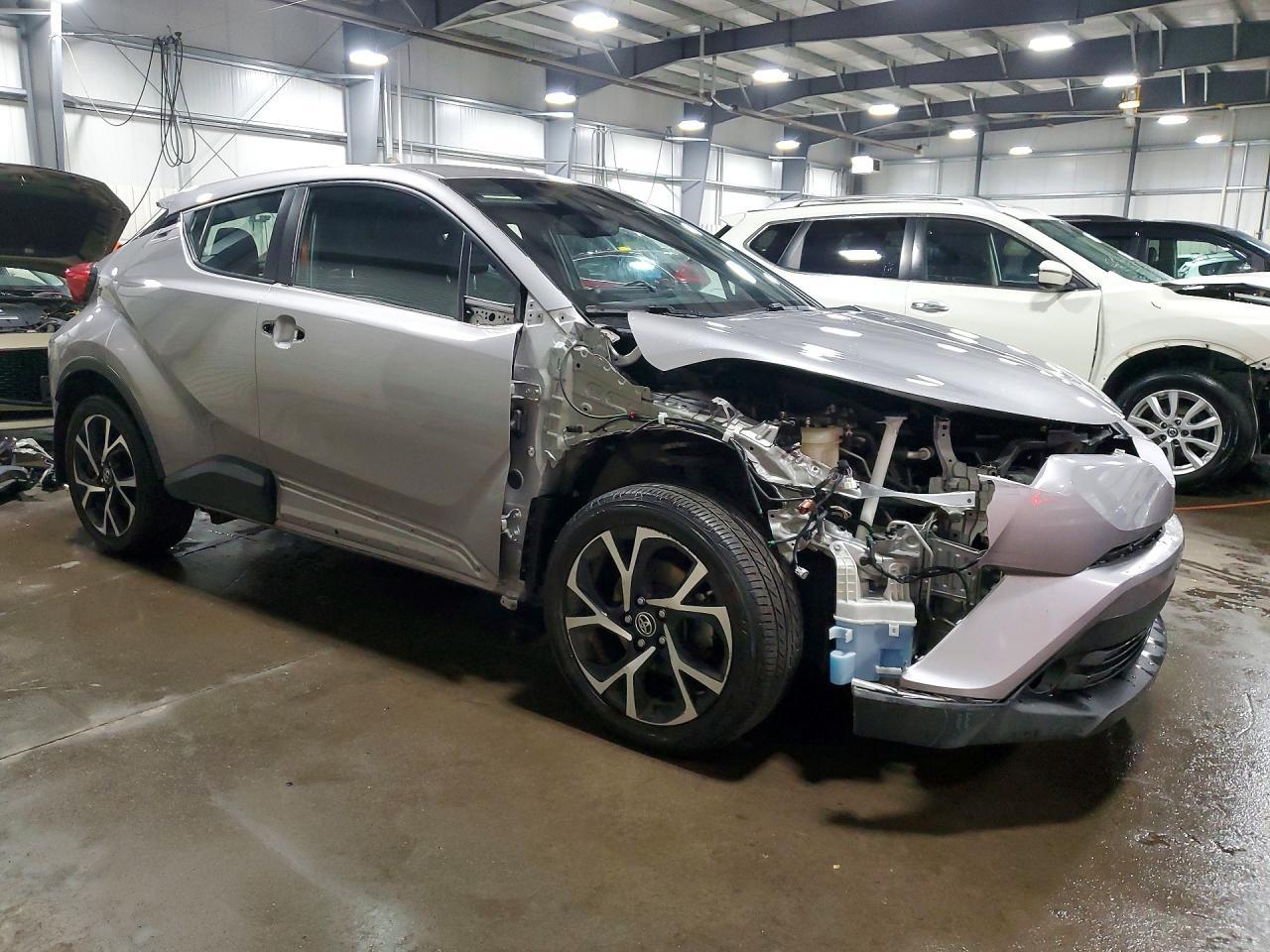 2018 Toyota C-hr xle Premium