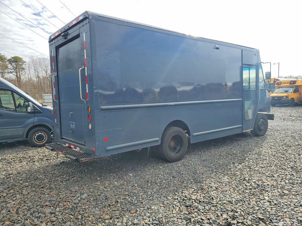 2020 Freightliner Chassis M Line WALK-IN Van