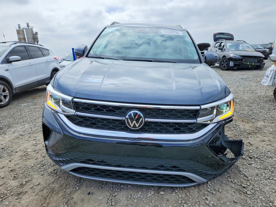 2024 Volkswagen Taos sel