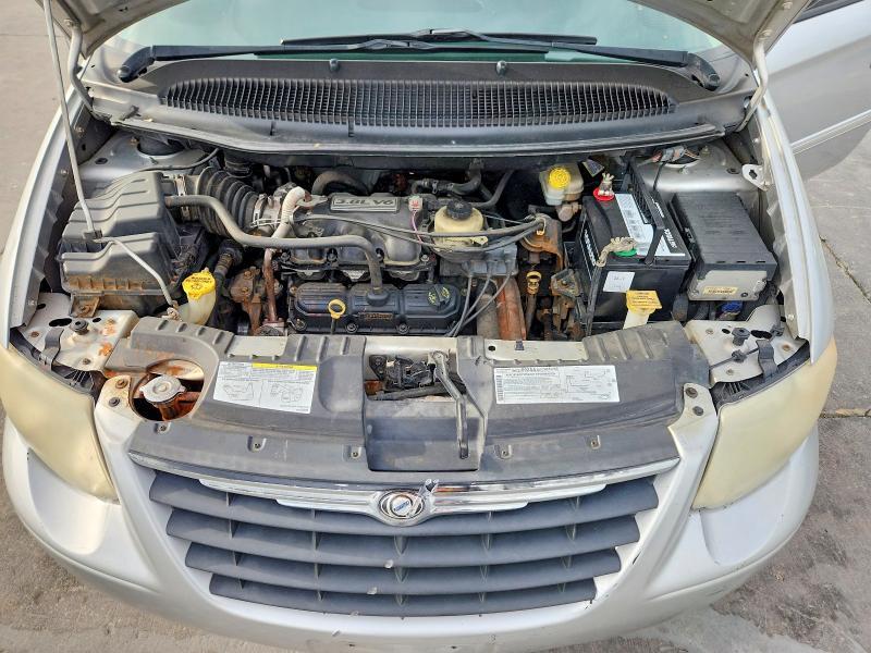 2006 Chrysler Town & Country Touring