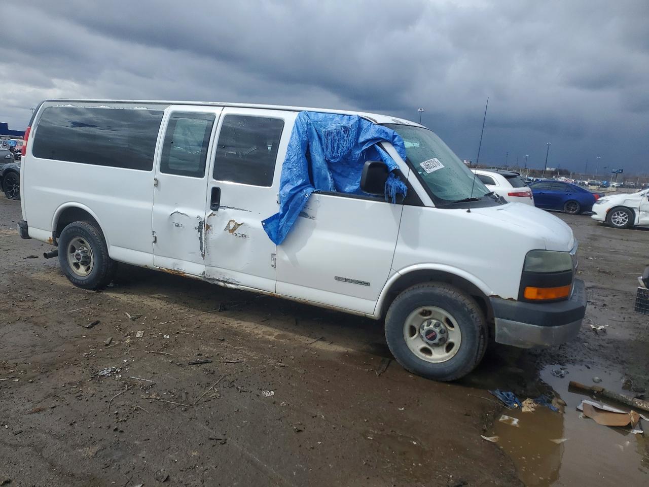 2005 GMC Savana G3500