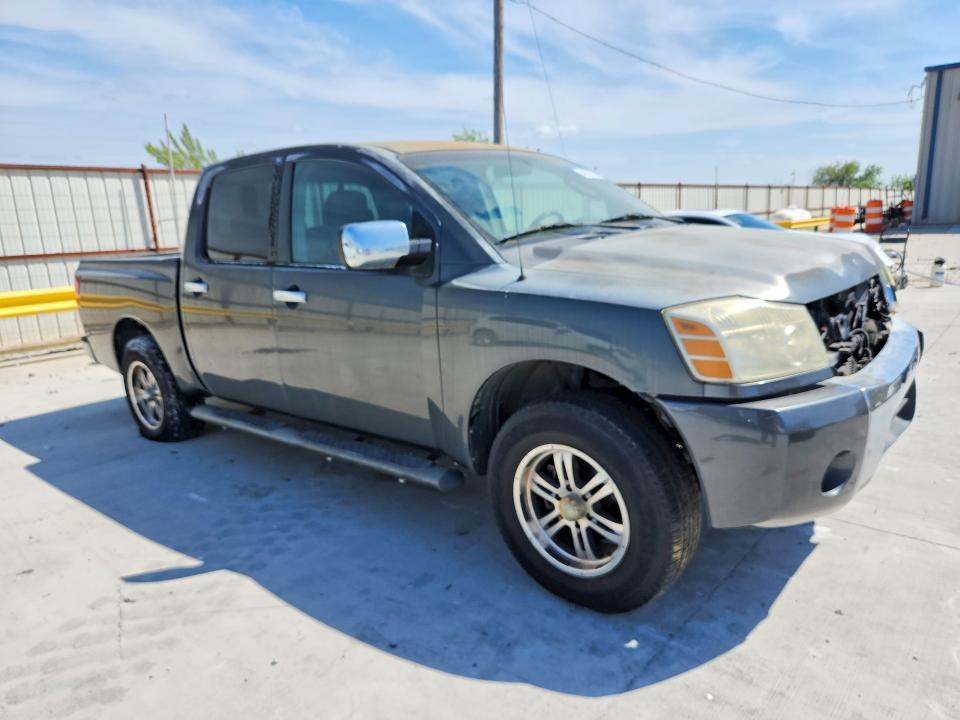 2005 Nissan Titan XE