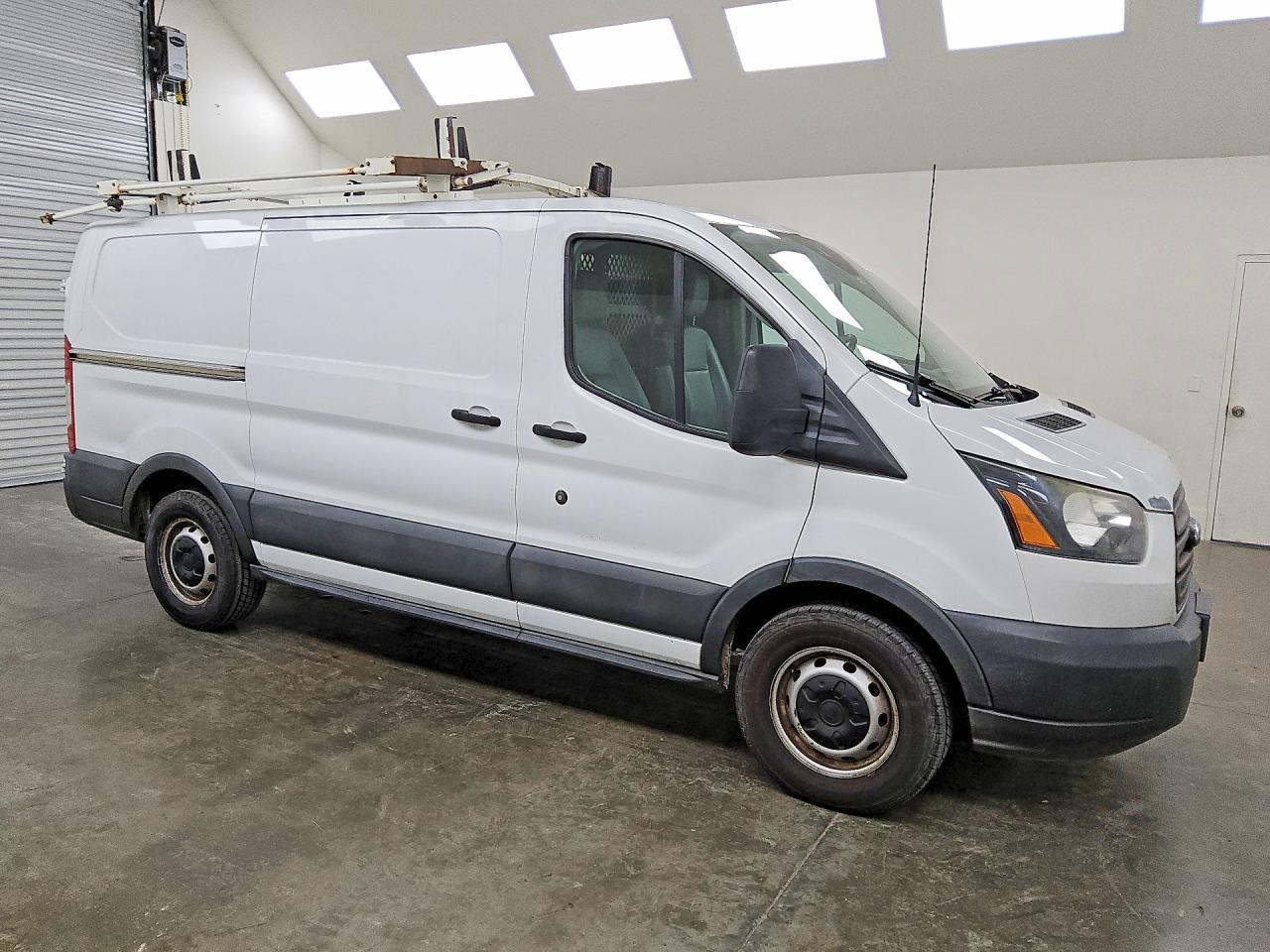 2017 Ford Transit T-150