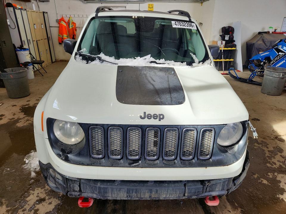 2016 Jeep Renegade Trailhawk