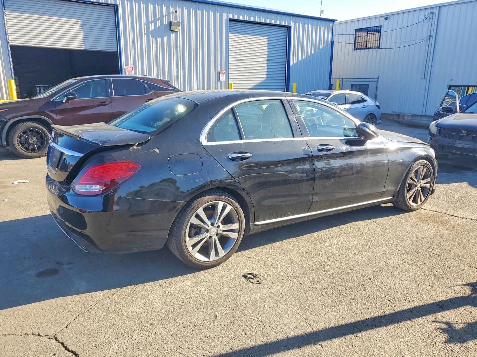 2016 Mercedes-Benz C300