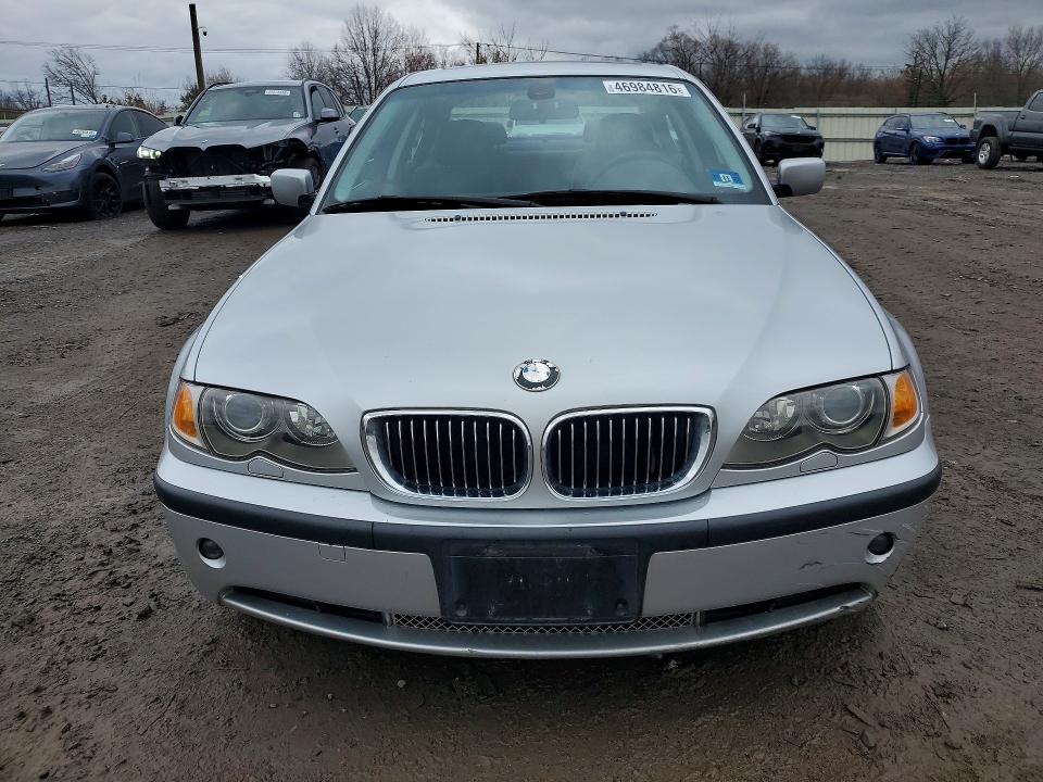 2002 BMW 330 xi