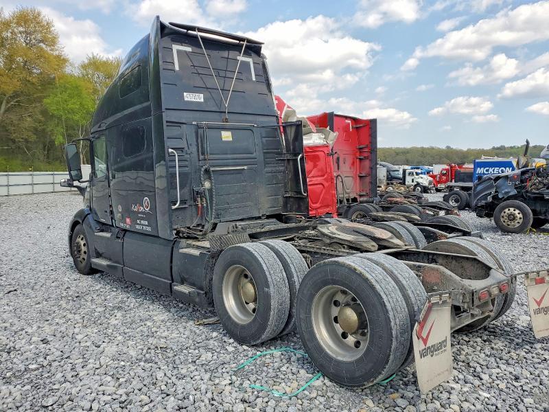 2021 Volvo VNL Semi Truck
