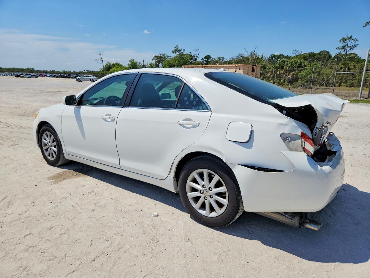 2010 Toyota Camry xle V6