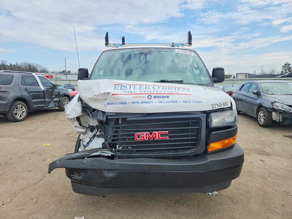 2024 GMC Savana 2500 Cargo Utility / Service van