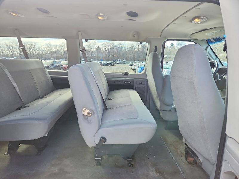 2006 Ford Econoline E350 Super Duty Wagon
