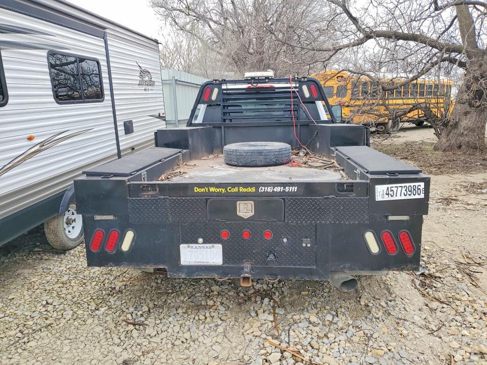 2015 GMC Sierra 3500 Flatbed Truck