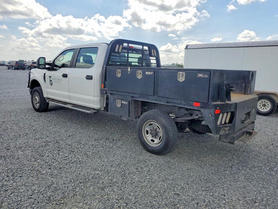 2019 Ford F250 Super Duty Flatbed Truck