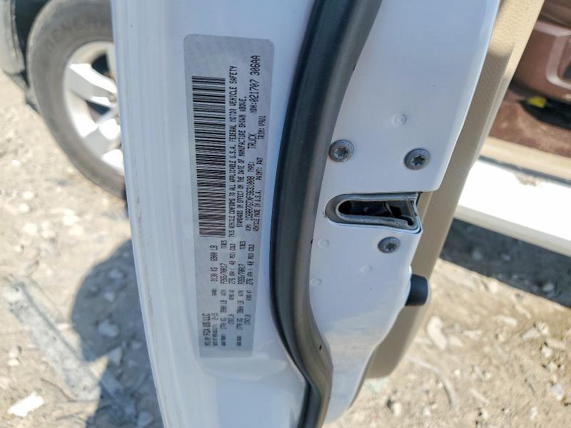 2015 Dodge RAM 1500 SLT