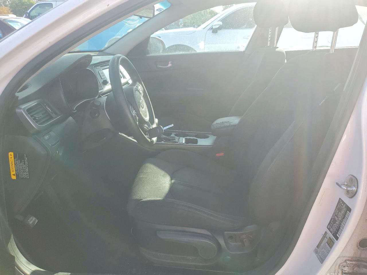 2016 KIA Optima gl