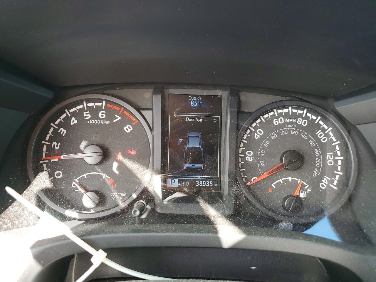 2022 Toyota Tacoma SR V6
