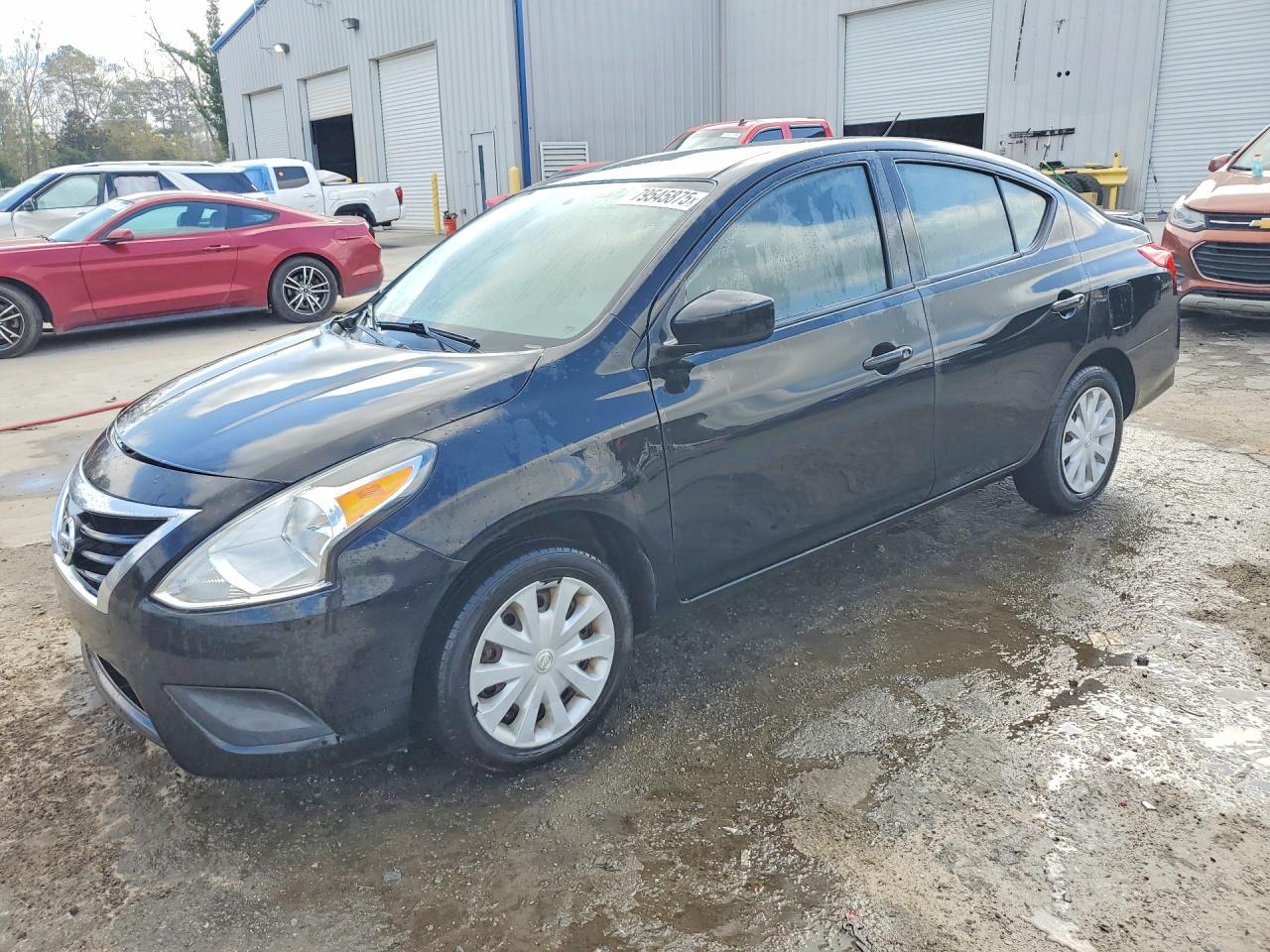 2019 Nissan Versa s Plus