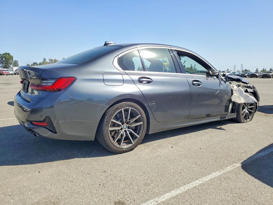 2020 BMW 330i