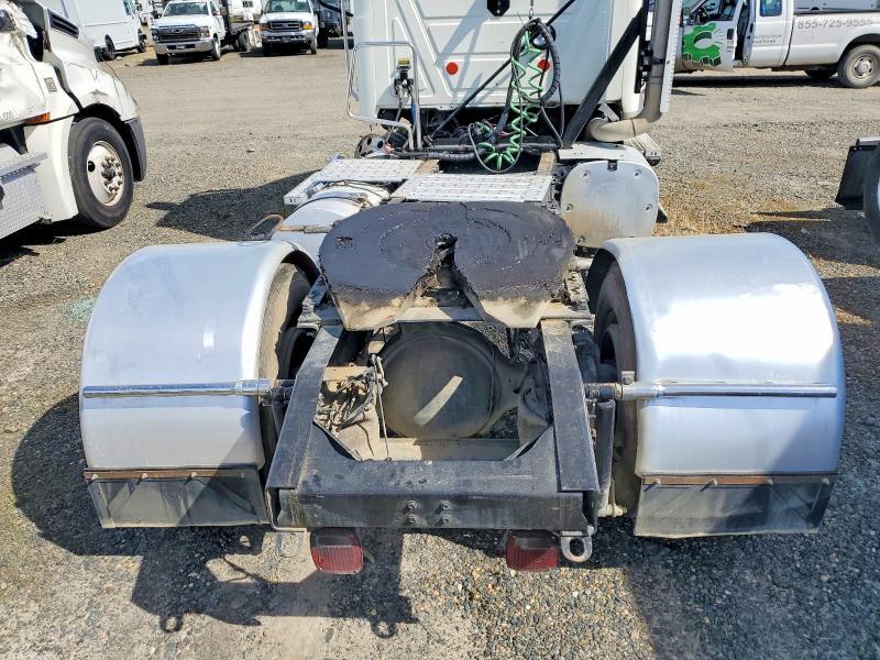 2016 Mack CX612 Semi Truck