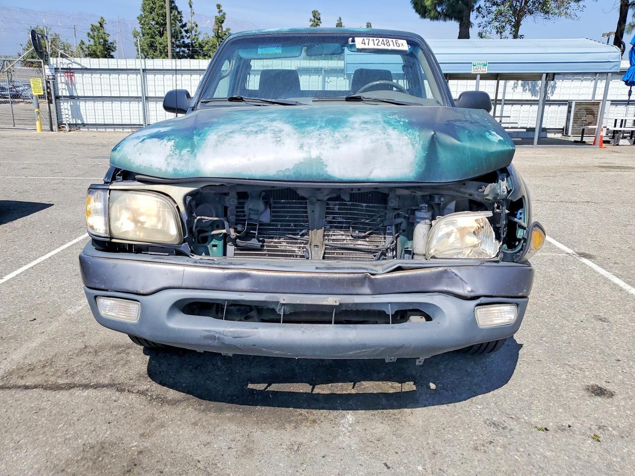 2001 Toyota Tacoma Base