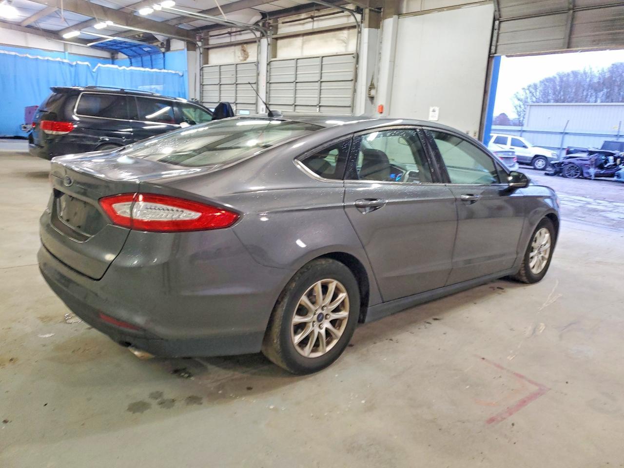 2016 Ford Fusion s