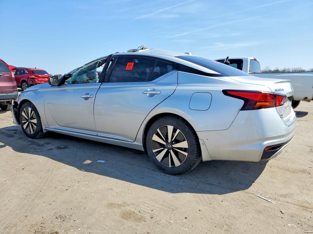 2020 Nissan Altima sl