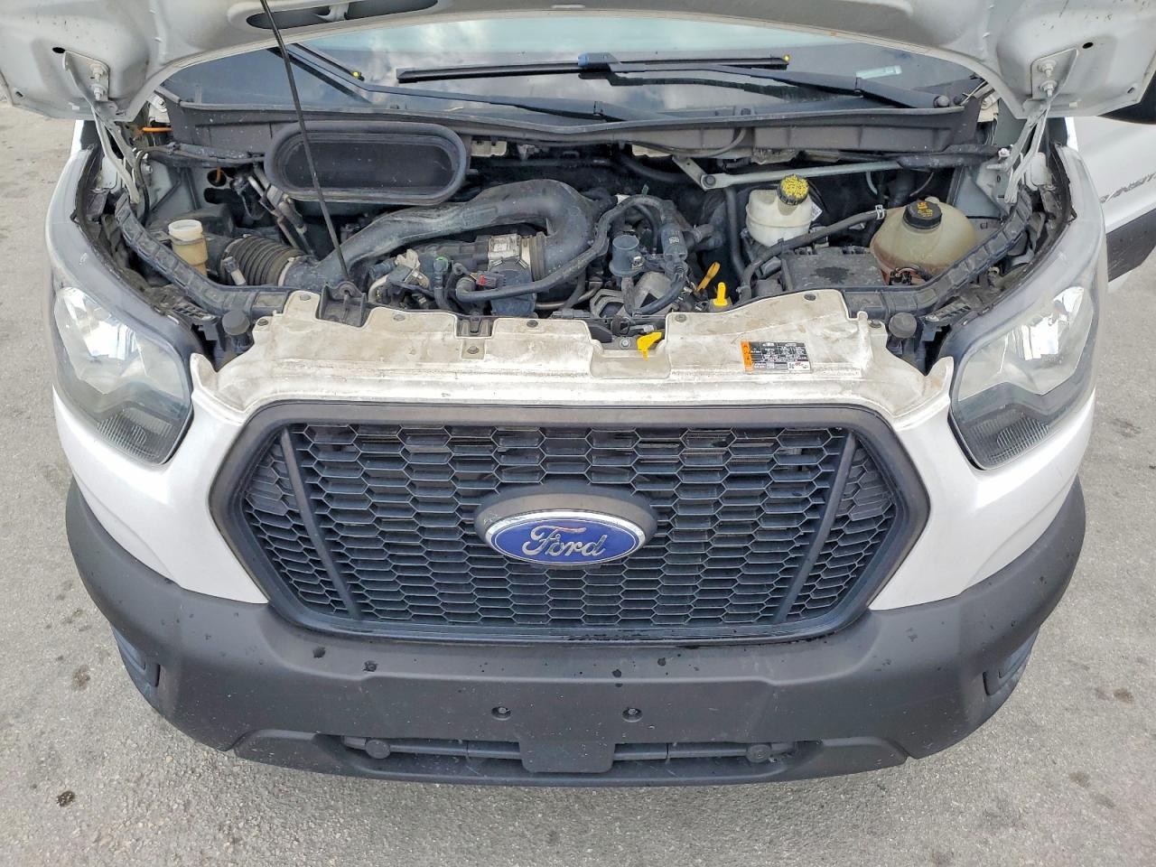 2021 Ford Transit Delivery Truck