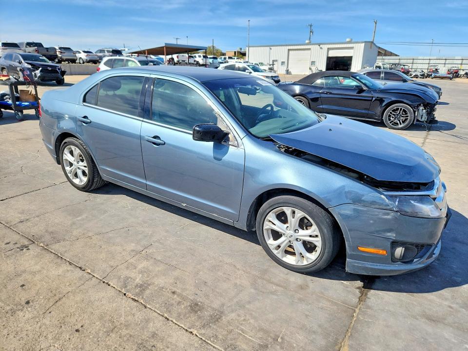 2012 Ford Fusion se