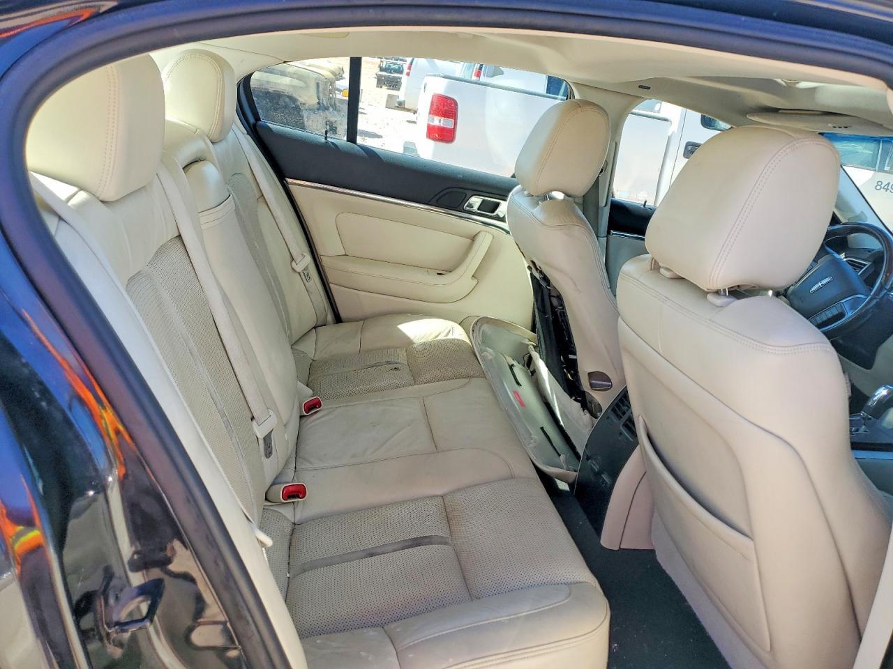 2009 Lincoln MKS