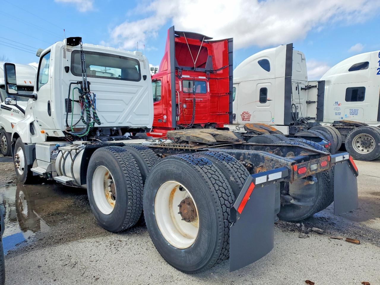 2019 International LT625