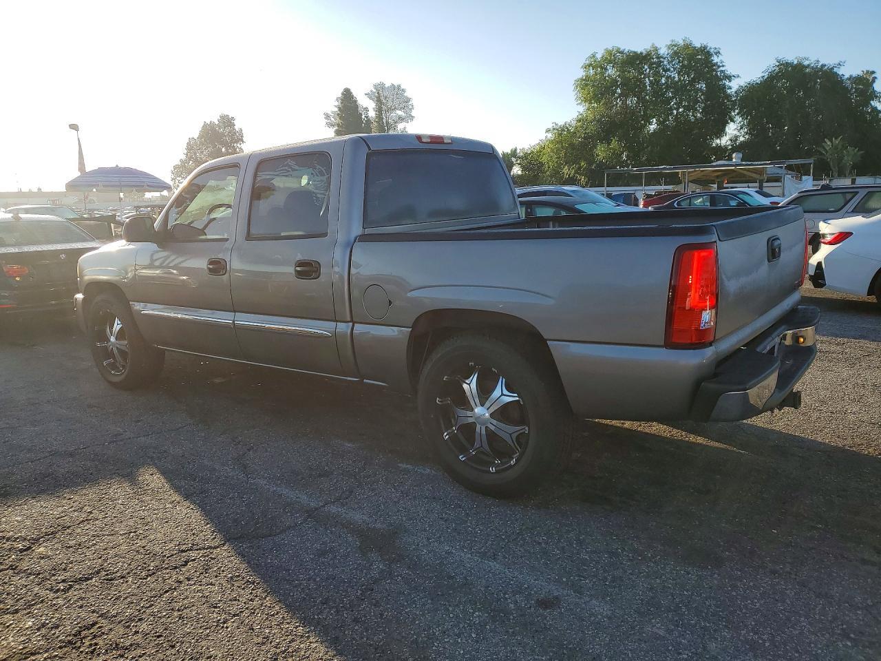2007 GMC New Sierra C1500 Classic