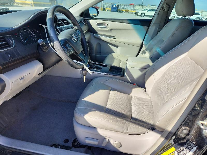 2015 Toyota Camry le