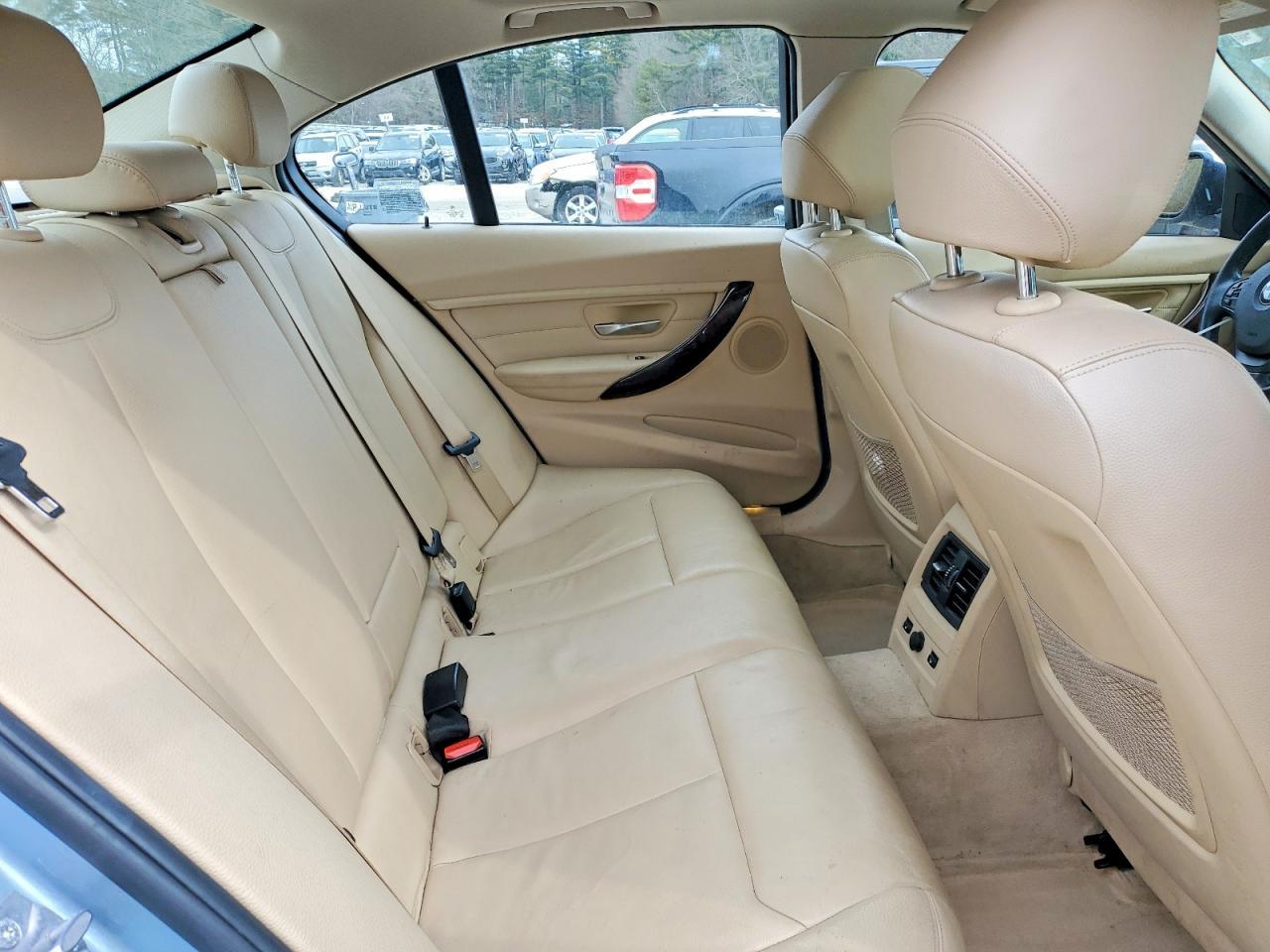 2013 BMW 328 xi Sulev