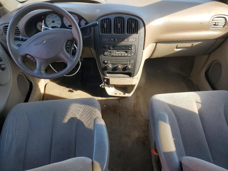 2003 Chrysler Voyager lx