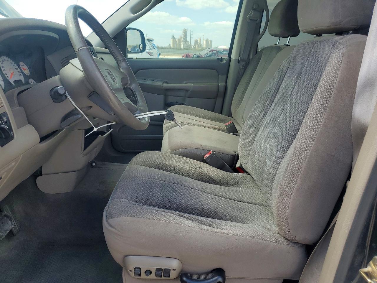 2003 Dodge RAM 1500 ST