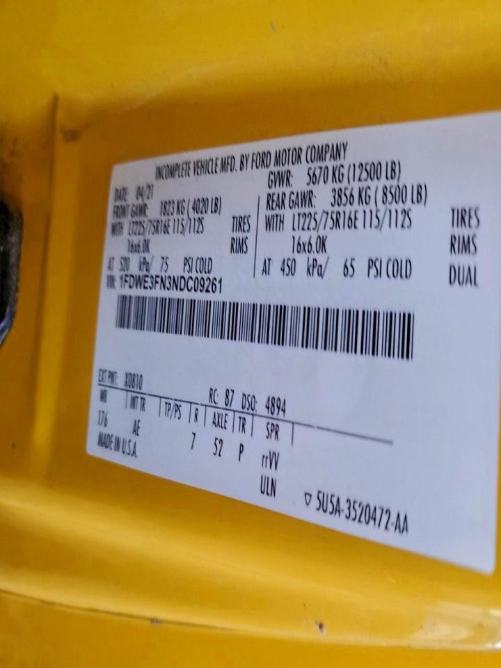 2022 Ford E350 BOX Truck