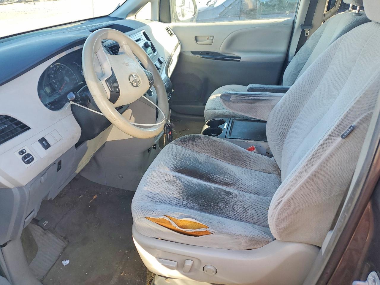 2012 Toyota Sienna