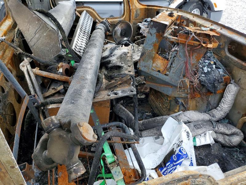 2009 Mack CXU613 Refuse Truck