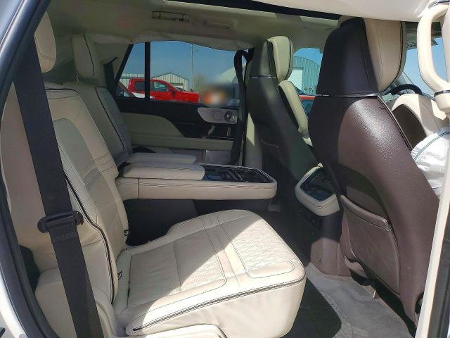 2022 Lincoln Navigator Black Label