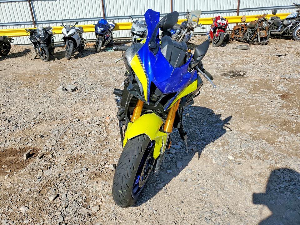 2025 Yamaha YZFR7